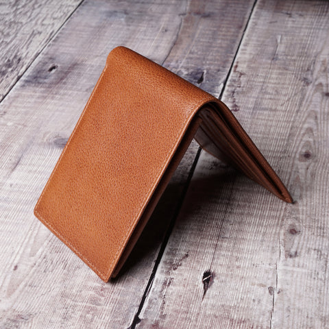 Ilford | Horizontal Billfold Wallet in Cognac Brown Leather