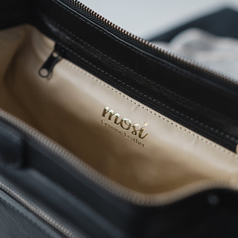 Brigg | Leather Toiletries Wash Bag - Black