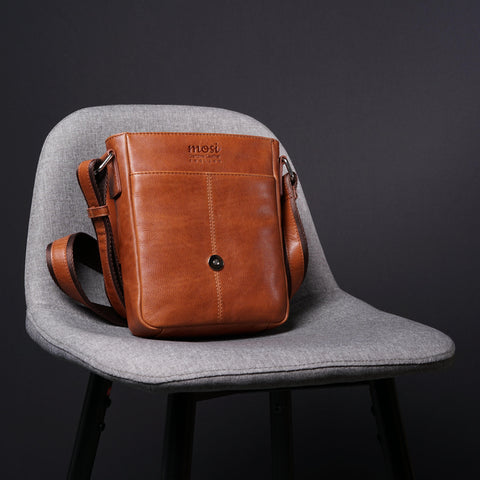 Bolton | A Luxury Cognac Leather Shoulder Bag